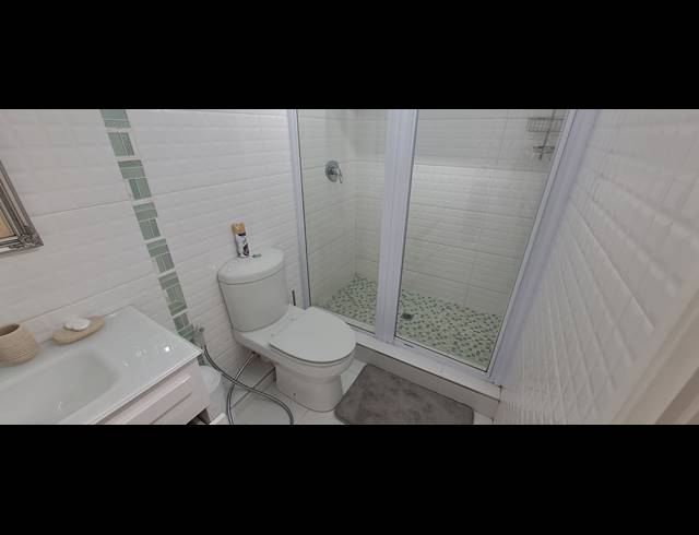 4 BEDROOM PENTHOUSE FOR SALE IN NEW TOWN CENTRE